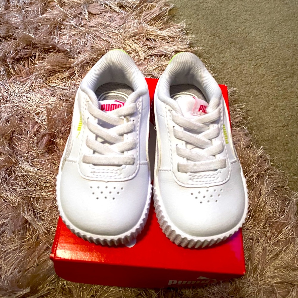 Puma Sneakers